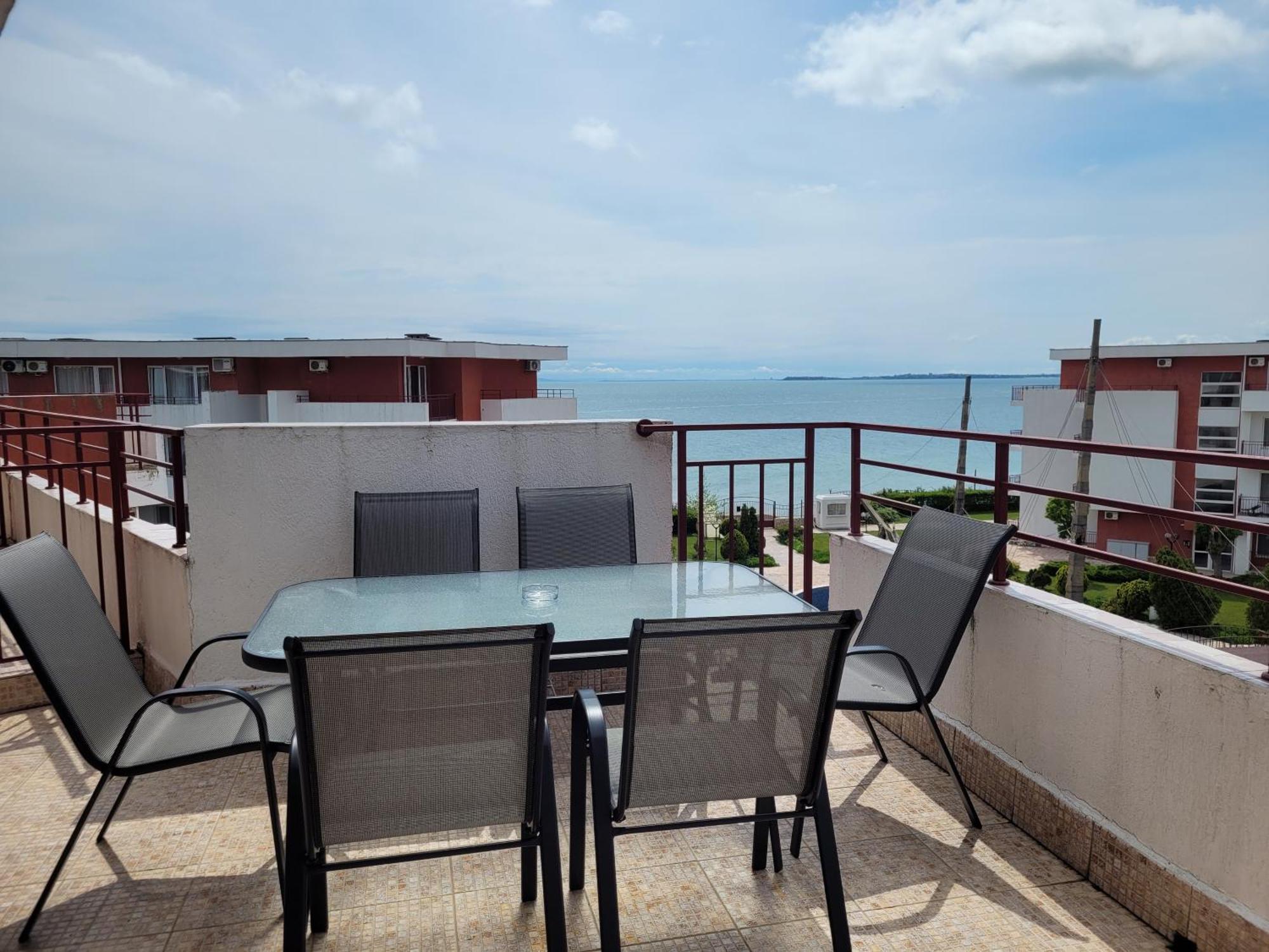 Privilege Fort Beach - Sea Viev Premium Apartments Elenite Extérieur photo